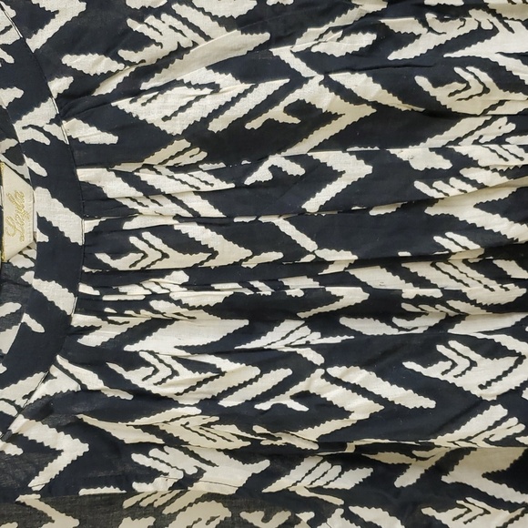 Layla Sleeveless Lined Dress size M - Picture 4 of 8